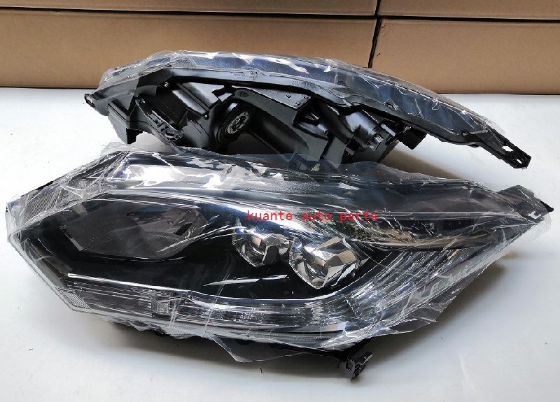 Honda Vezel Headlight